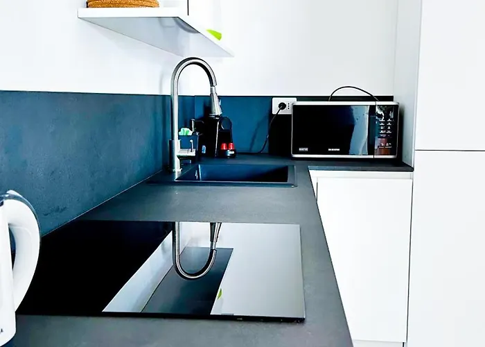 Adua1 * 斯特雷萨